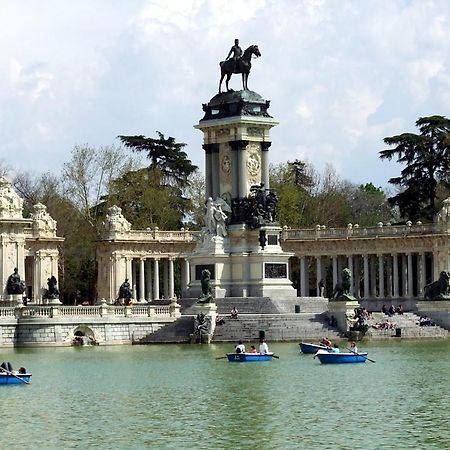 Апартаменты La Casita De Cibeles Мадрид Экстерьер фото